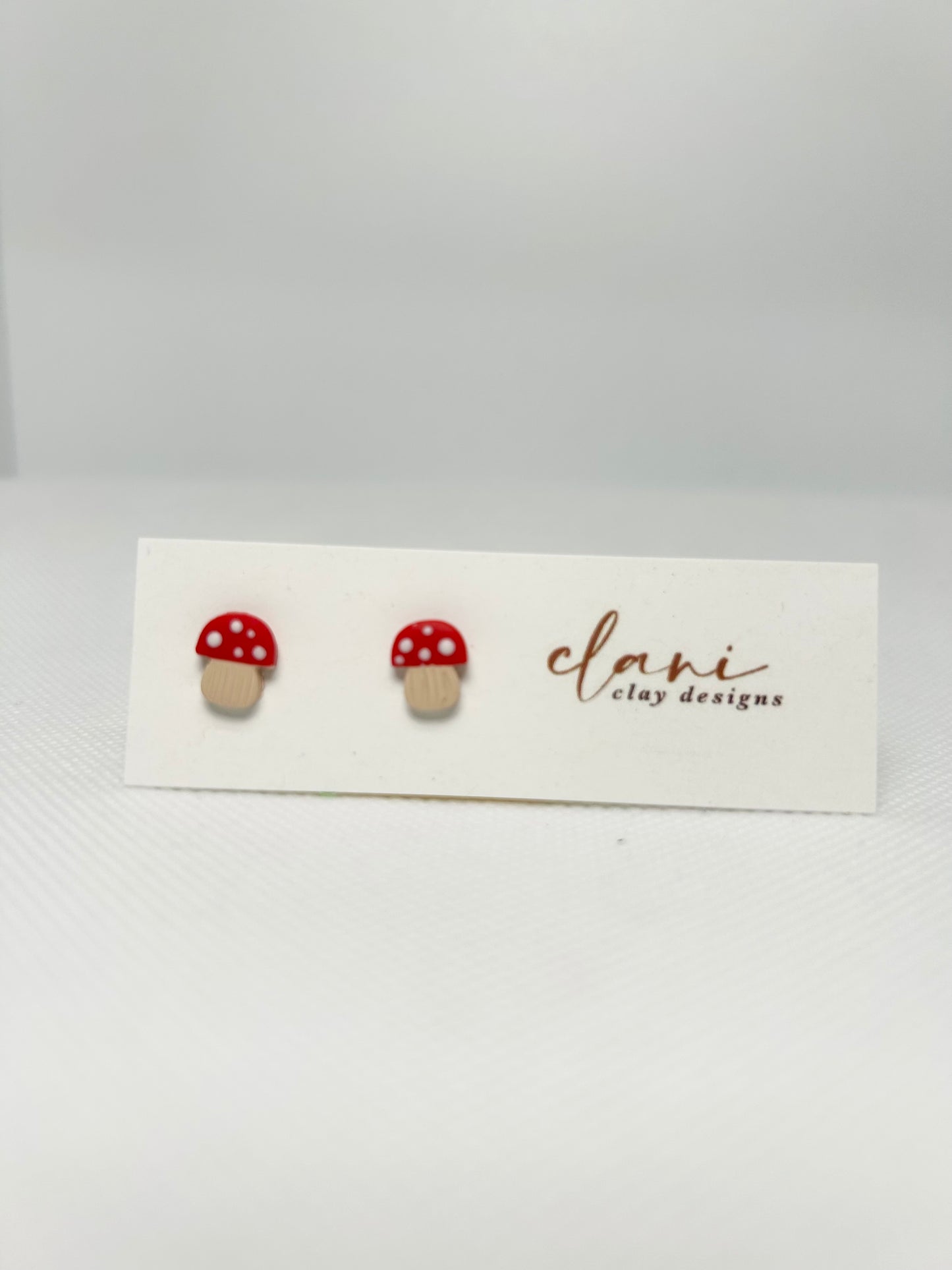 Mushroom studs