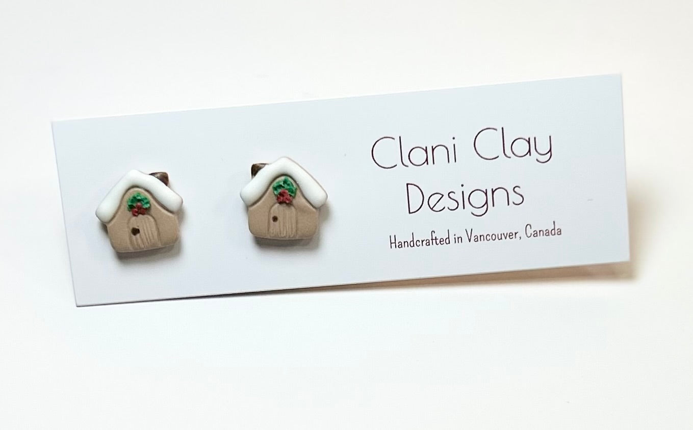 Tiny Gingerbread house