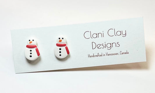Tiny Snowman Studs