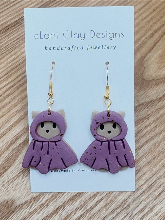 Ghost Kitty with Cape